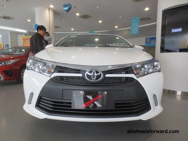 toyota-corolla-x-phong-c-ch-th-thao-alzkma-blog